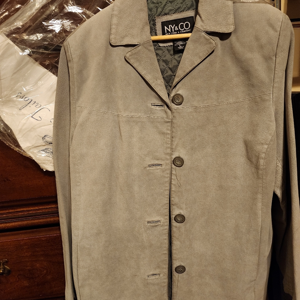 Grey Suede Jacket - image 3